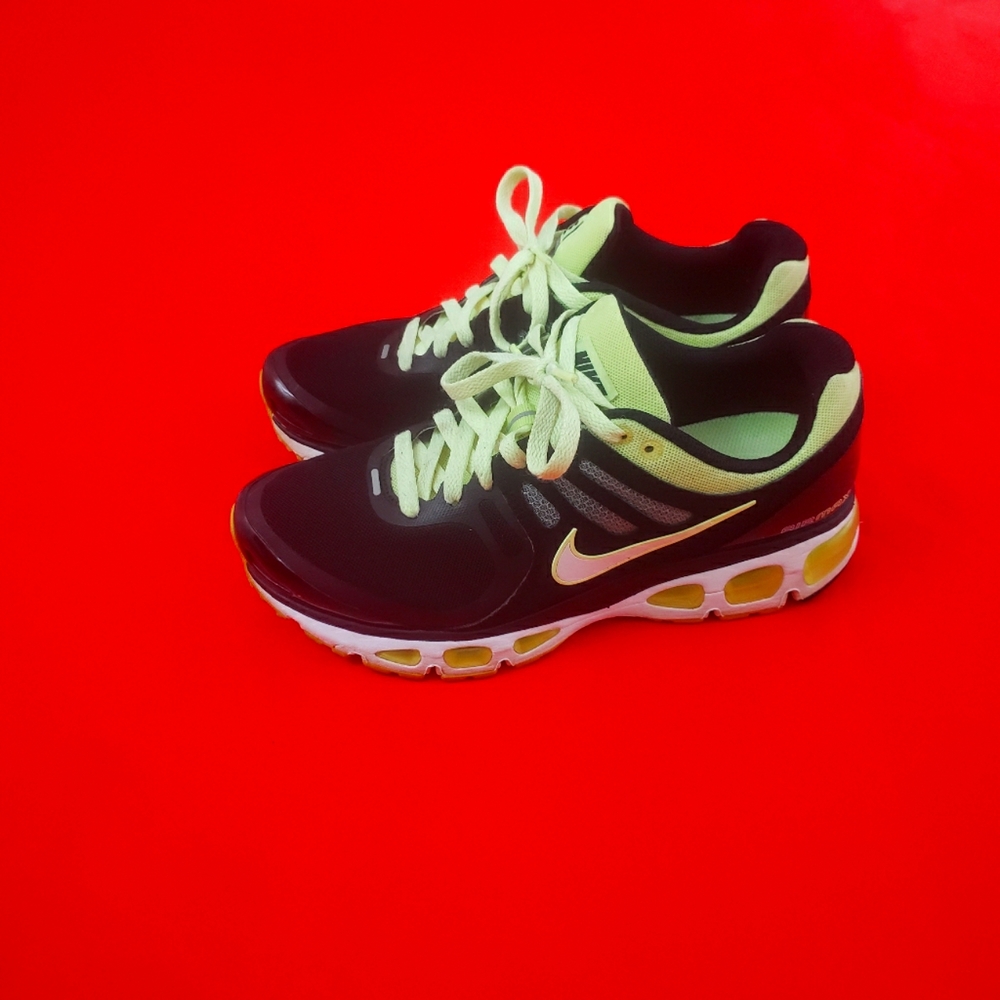 ‼️Sold‼️ NIKE AirMax Tailwind 2 OG Sample black / volt womens  running